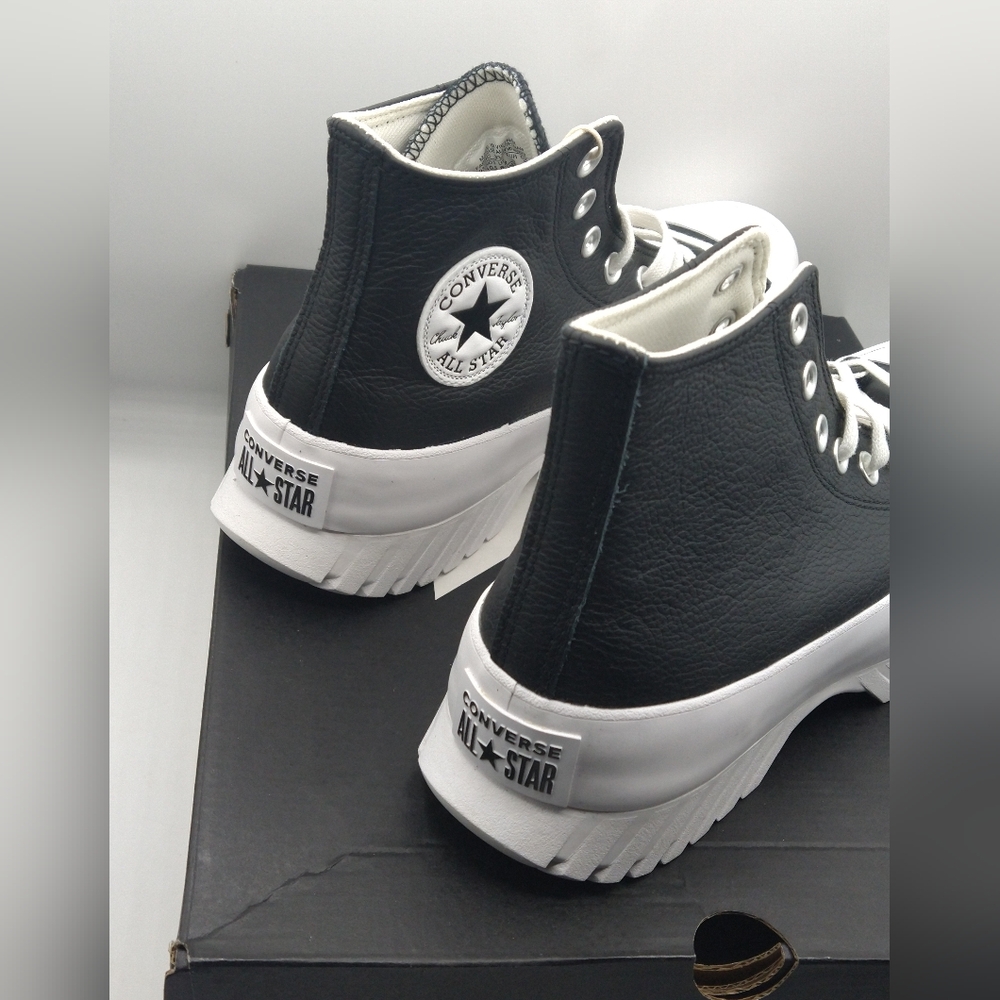 Converse Chuck Taylor All Star Lugged 2.0 Leather Black/White - Picture 3 of 5